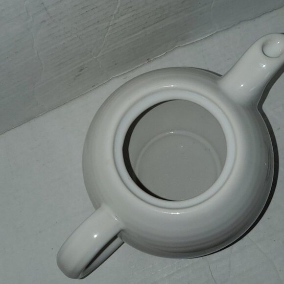 Fiestaware Fiesta 44 Oz CERAMIC Covered Teapot Container Pitcher Carafe White - Picture 7 of 16
